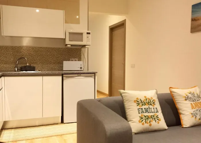 بيت للعطل Amazing View Over The Sea And Village *